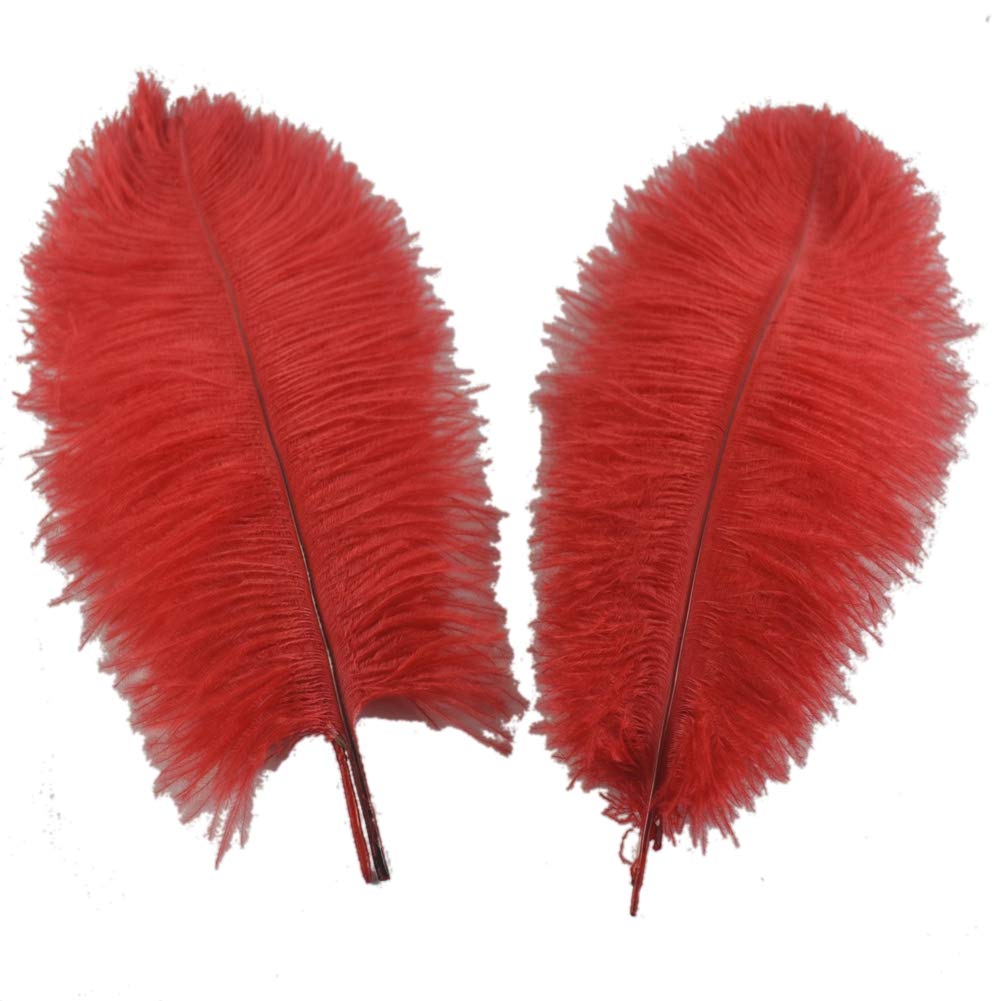 Plumes d'autruche de 40 à 45 cm pour une table rouge