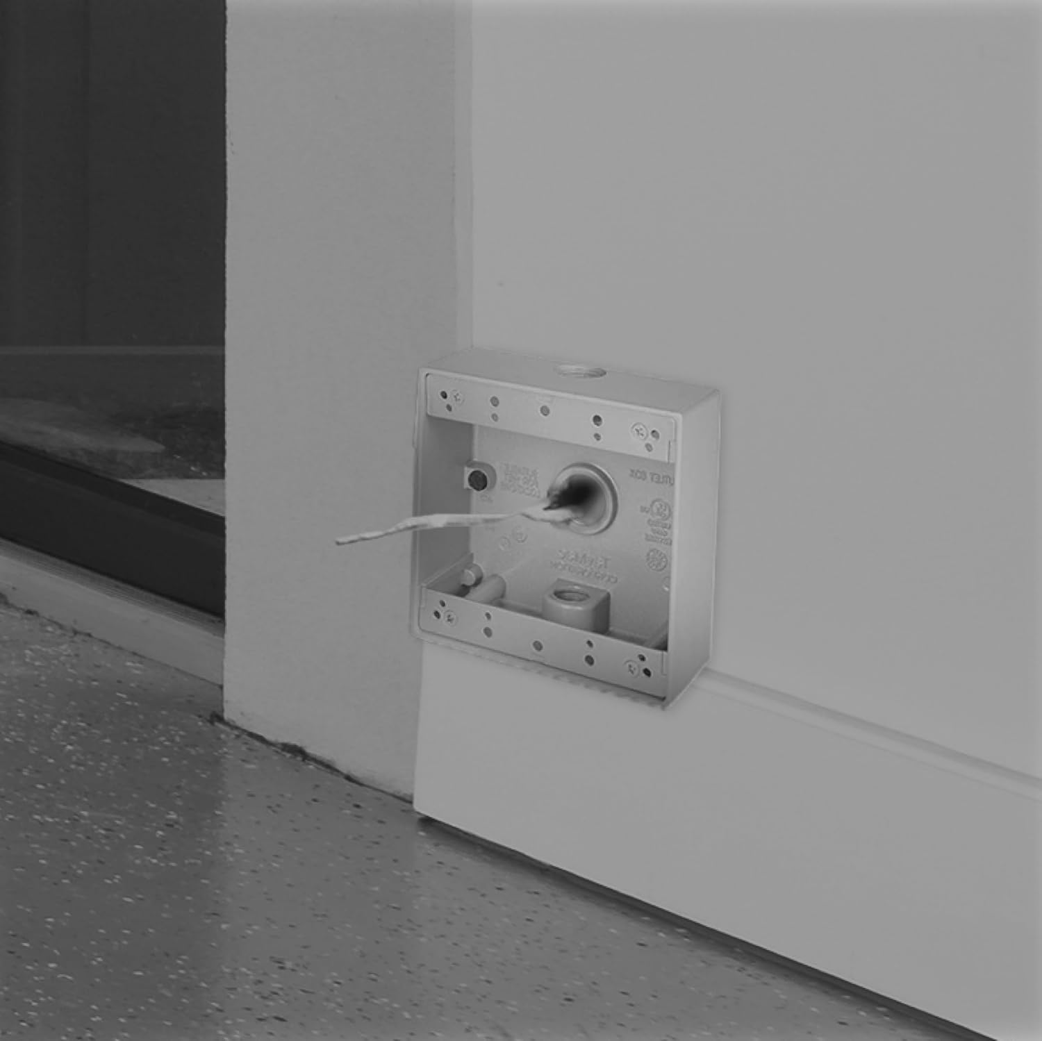 TayMac 4.5 x 4.5 Inch 2-Gang White 2-in. Deep Weatherproof Junction Box with Three .5-inch Threaded Holes DB350WH, Outdoor Electrical Box for Outdoor Outlets or Branch Circuit Wiring