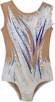 Valentina Rubtsova yalangoch Tomosha qilish uchun katta shirali eshak