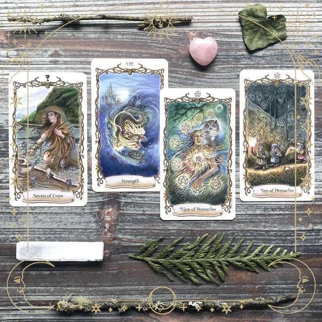 【正規品タロットカード】希少入手困難品✨神話や伝説の幻獣、動物たちの美麗デッキ 正規品タロットカード】希少入手困難品✨神話や伝説の幻獣、動物たちの