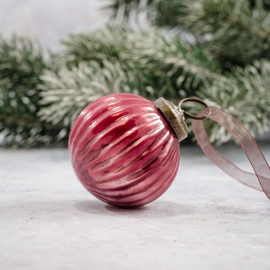 Arthur Cameron Mauve – Small Ribbed Glass Bauble – 5Cm Hand-Blown Mini Christmas Tree Decoration – Elegant Xmas Baubles & Small Christmas Baubles With Bronze Cap & Organza Ribbon (Mauve)