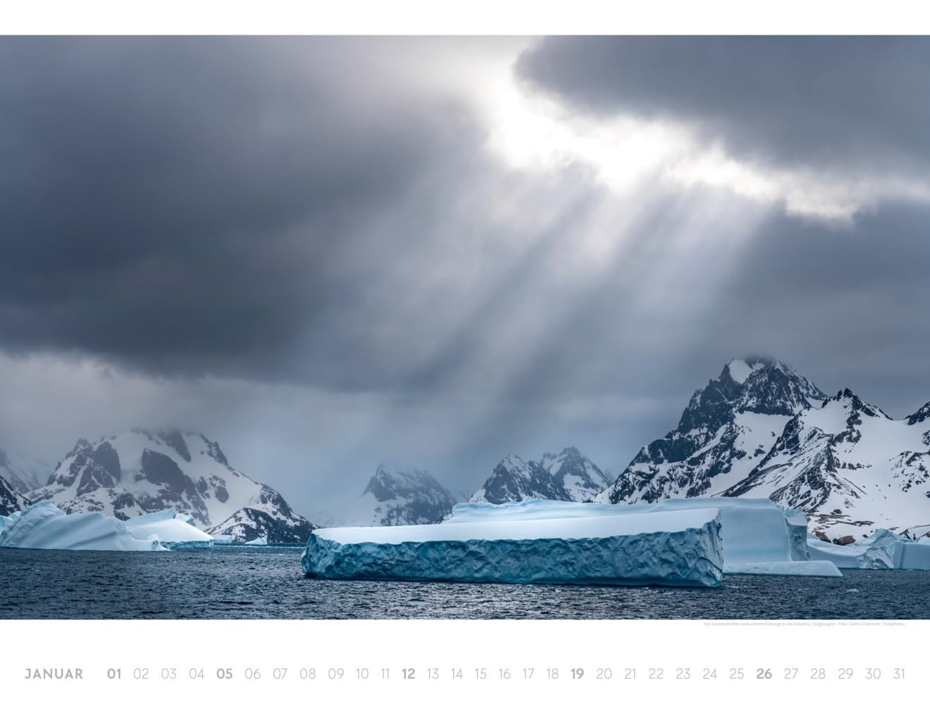 Freiraum Kalender 2025, Wandkalender / Panoramakalender im Querformat (66x50 cm) - Landschaftskalender / Naturkalender