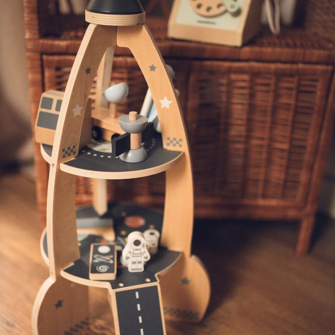 mamabrum Holz-Rakete Spielzeug Set mit Astronauten, Raumschiff & Weltraum-Zubehör - Pädagogisches Rollenspiel für Kinder ab 3 Jahren - Sicheres Holzspielzeug (8 Teile)