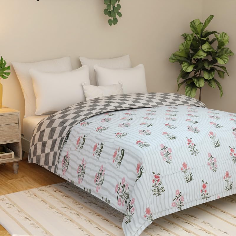 Image of Florida Flyn Reversible AC Comforter Set with King Size Bedsheet and 2 Pillow Covers | 4 Pcs Bedding Set with Bag - Pista Green
