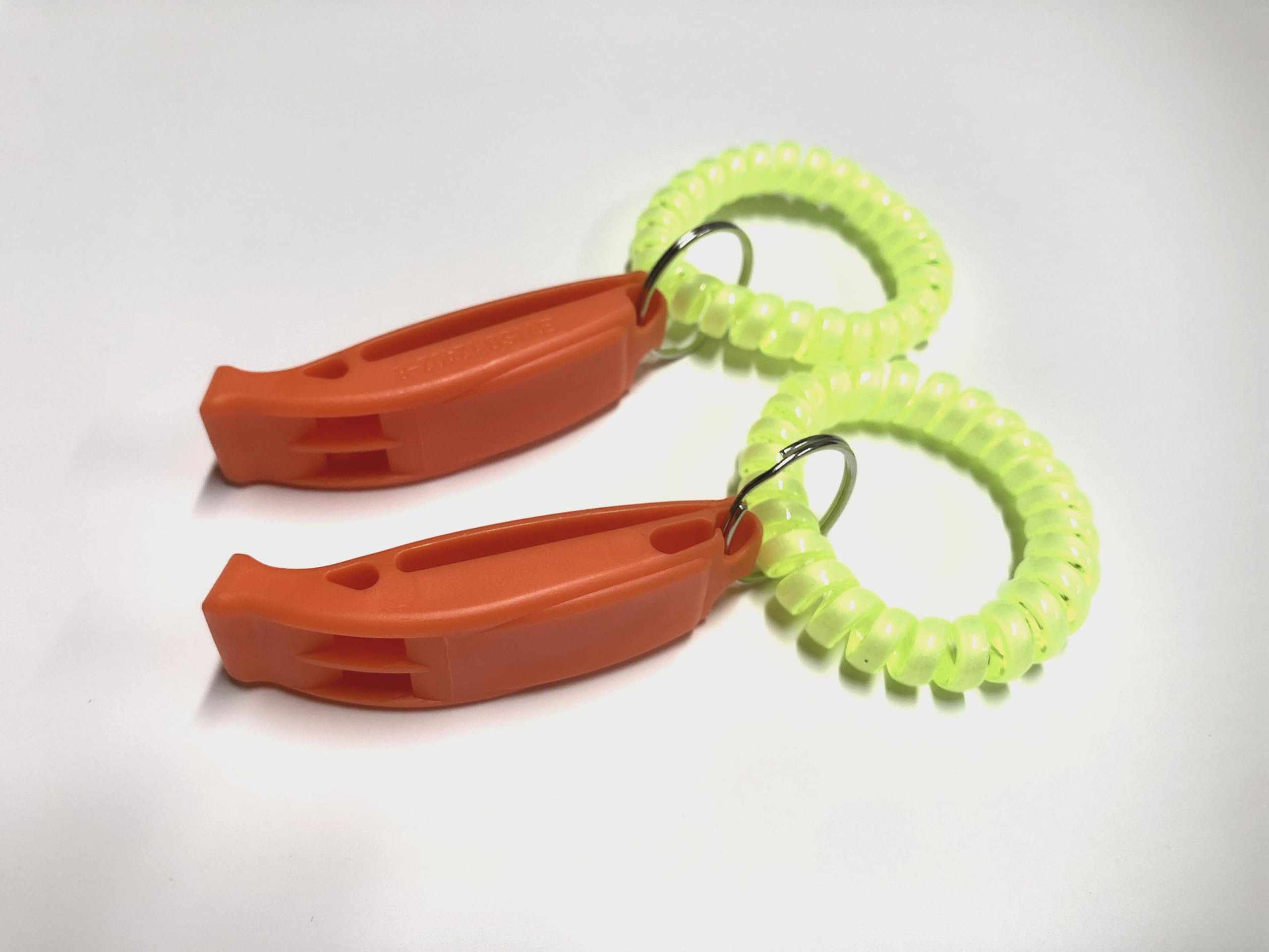 Silbato de emergencia de doble tubo de tono alto Pea-Less - Herramienta de autorescate para aventuras al aire libre/desastres, portátil, silbato universal de equipo de seguridad