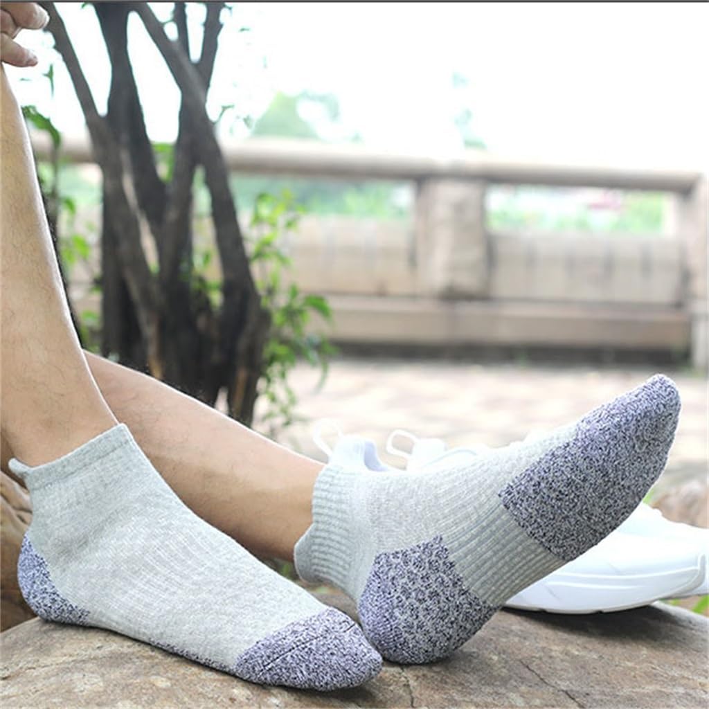 Outdoor sports socks with thickened towel bottom for hiking