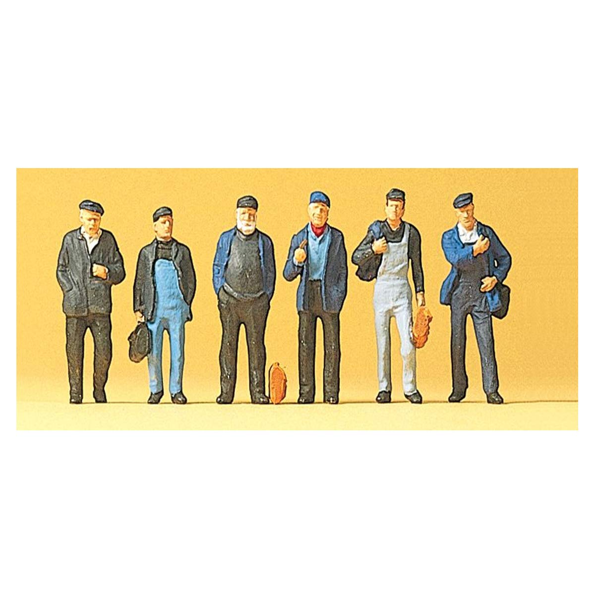 Amazon.com: Preiser HO Scale Industrial/Dock Workers : Arts