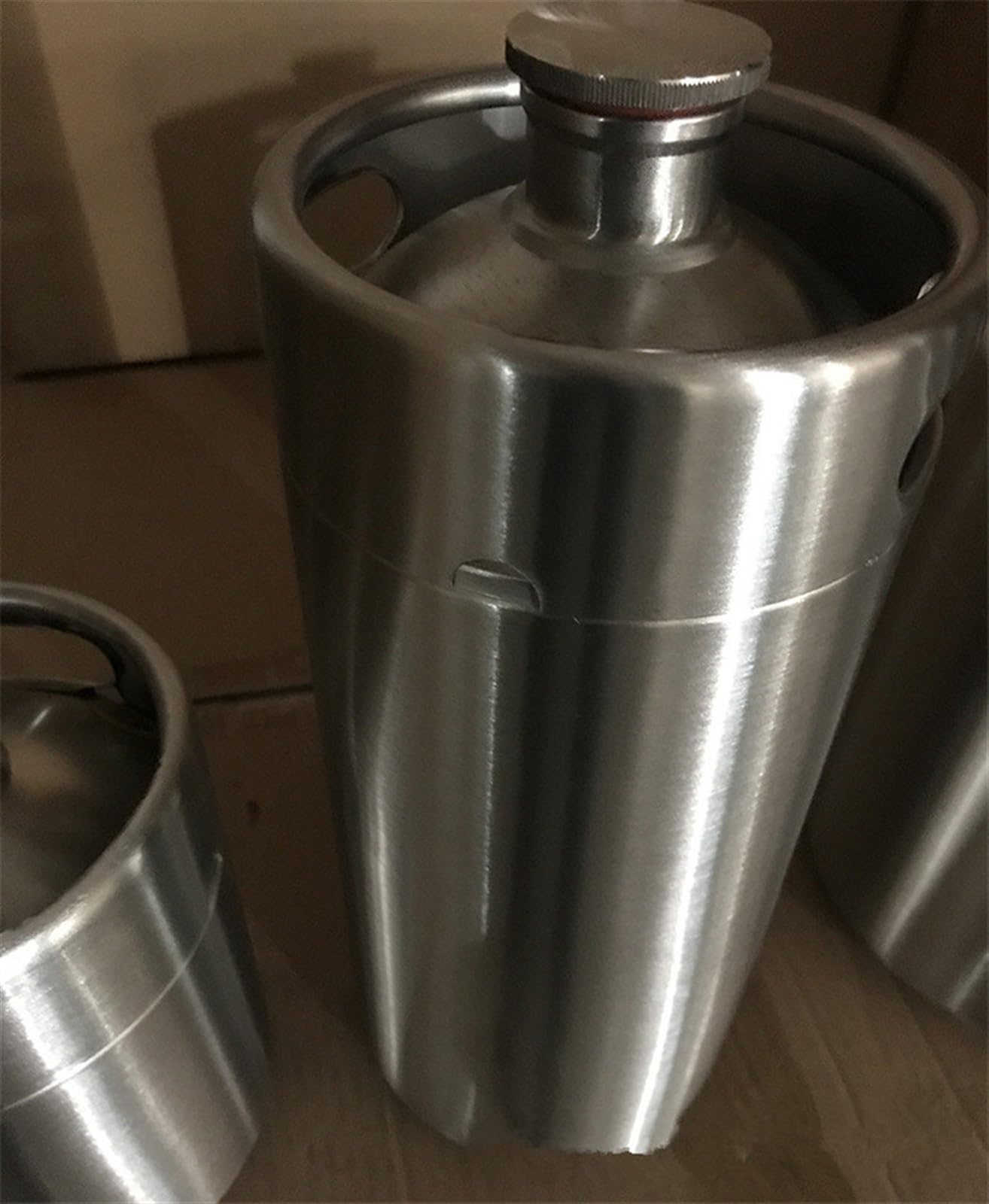 Cerveza elaborada Kit Cerveza Mini Barril de Cerveza Growler, Botella de Cerveza portátil, Herramienta de Accesorios para Barra de Vino para Hacer Cerveza en casa(3.6L Black)