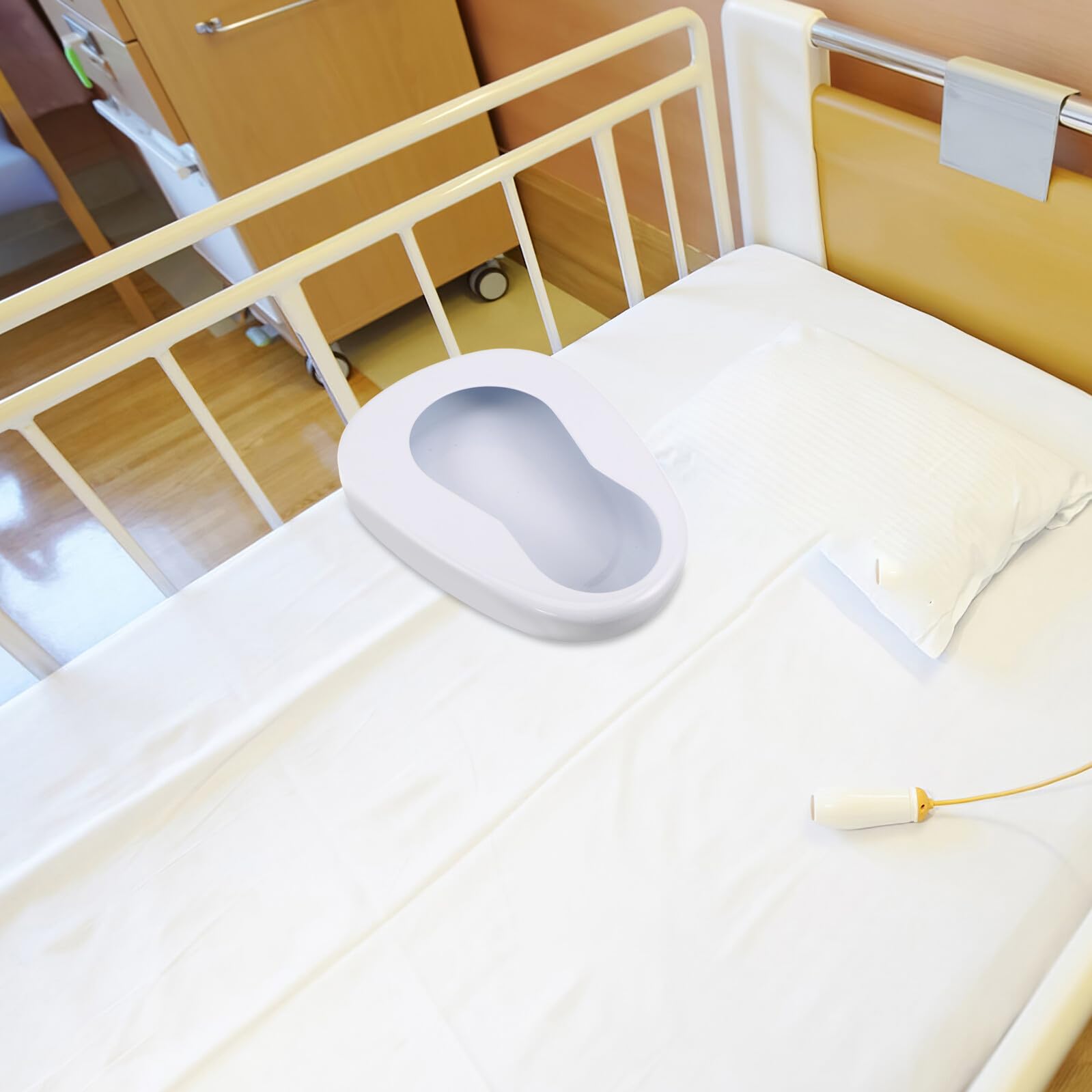 Gatuida Padella in Ferro Bianco per Anziani Allettati Design Ergonomico e Facile da Pulire, Leggera e Versatile, per Assistenza Domiciliare e Pazienti Adulti