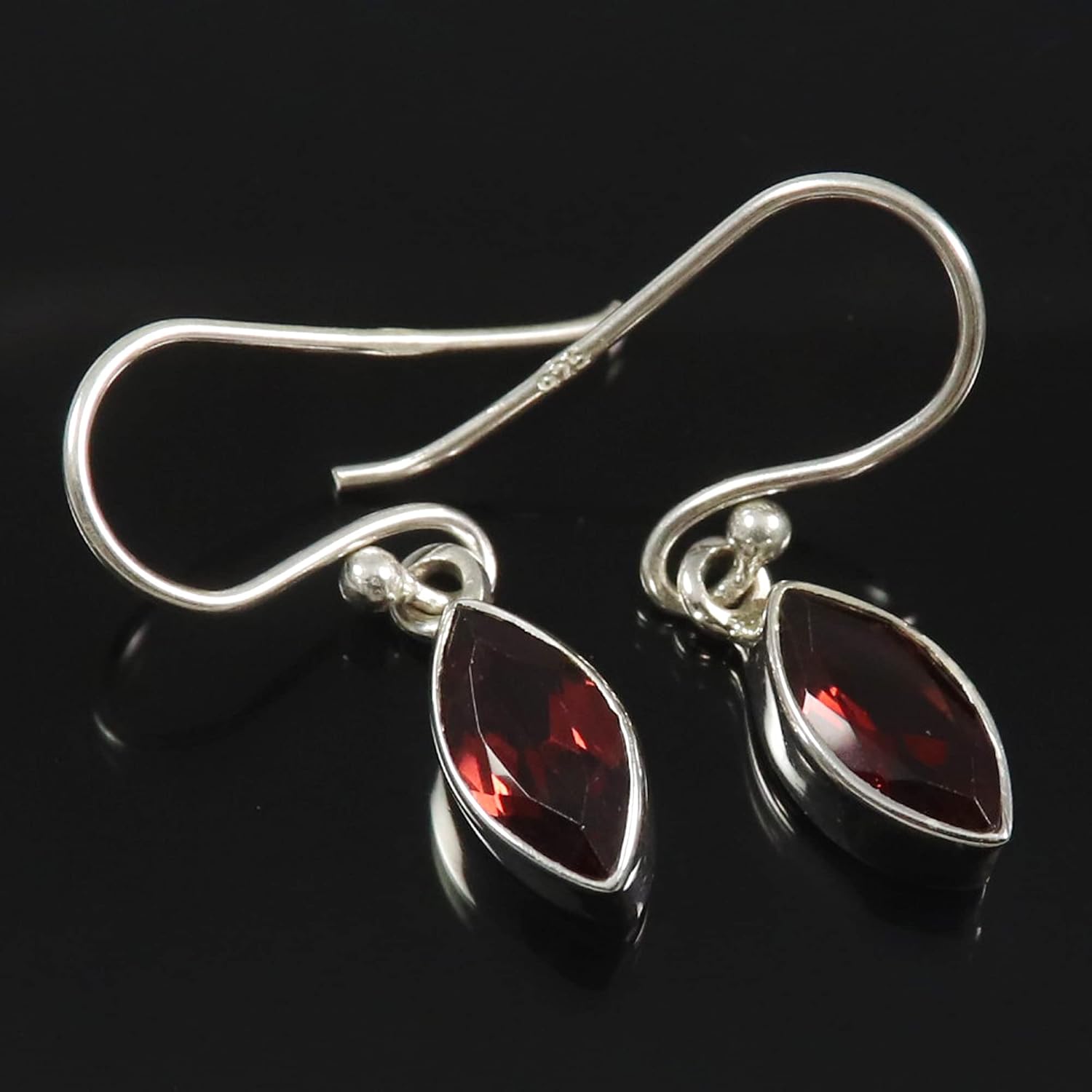 Goyal Exports Garnet Faceted Gemstone 925 Sterling Silver Drop Dangle Earring Jewlery SEG89A