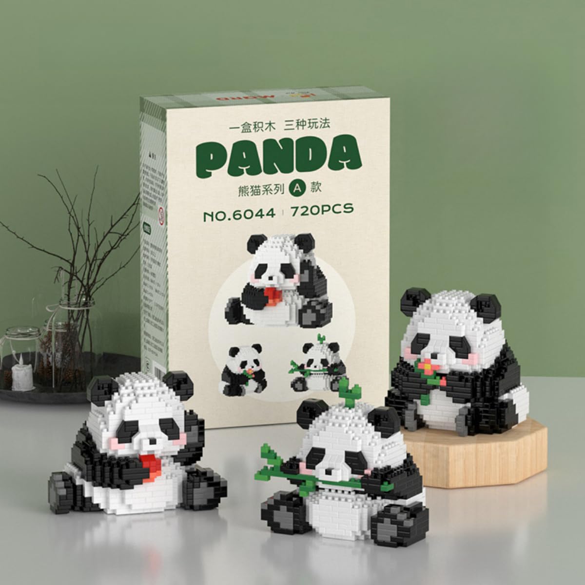 QMEAKMONY Mini Building Blocks Panda Sets Cute Micro Mini Panda Building Bricks for Adults Micro Nano Bricks Perfect Party Favors for Teenagers(720 PCS)
