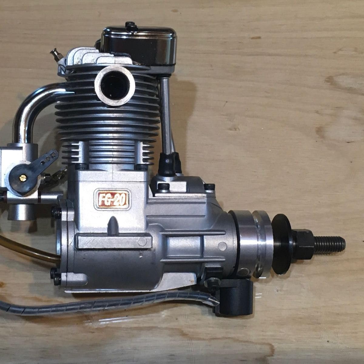 SAITO FG-20 Engine Side View