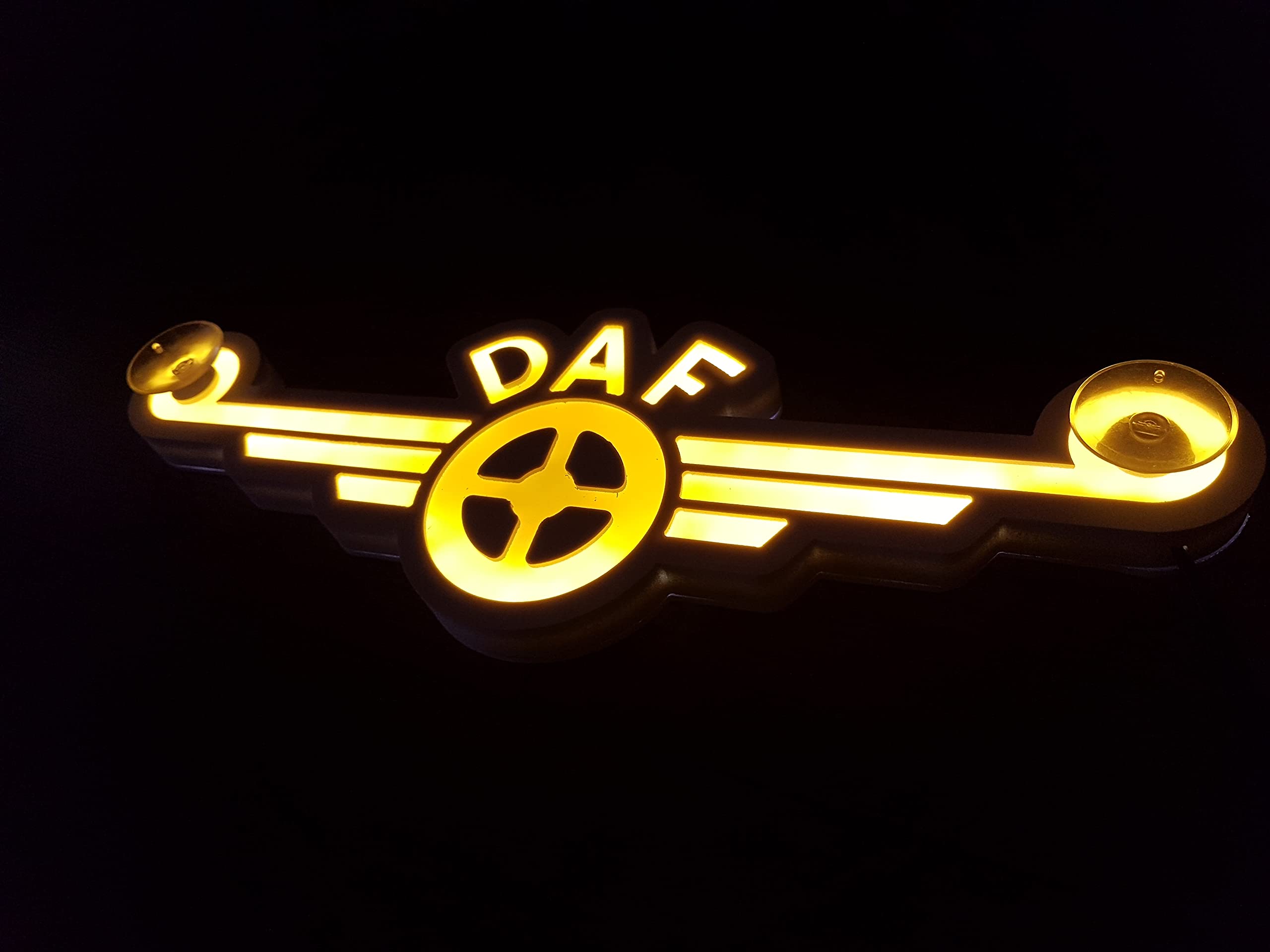 Leuchtplatte, Gelb, Neonbeleuchtung, LED, 3D, 24 V, XF 105, 106 CF, leuchtet nur vorn, stört nicht beim Fahren