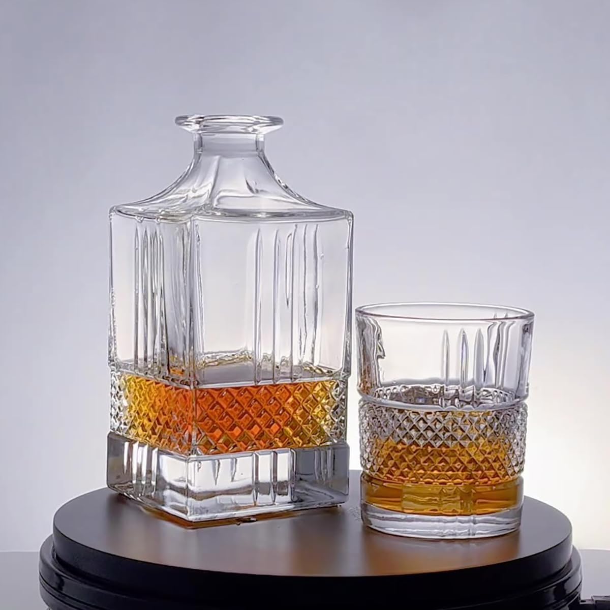 Whiskey Decanter with Sealed Irregular Stopper,Novel Lead-Free Crystal Glass Bottle,Gift for Friends,Glass Decanters for Vodka,Wine, liquor,Juice and Water(Carved Strip)