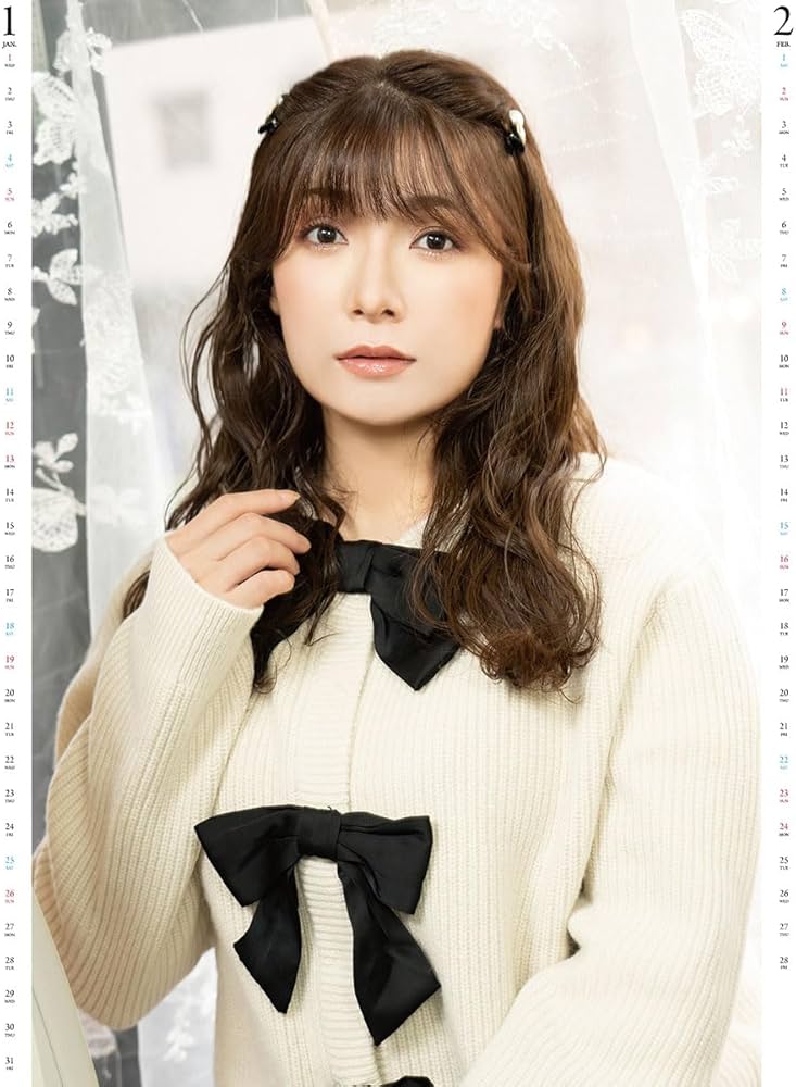 Amazon.co.jp: トライエックス 外岡えりか 2025年カレンダー CL-220 B3