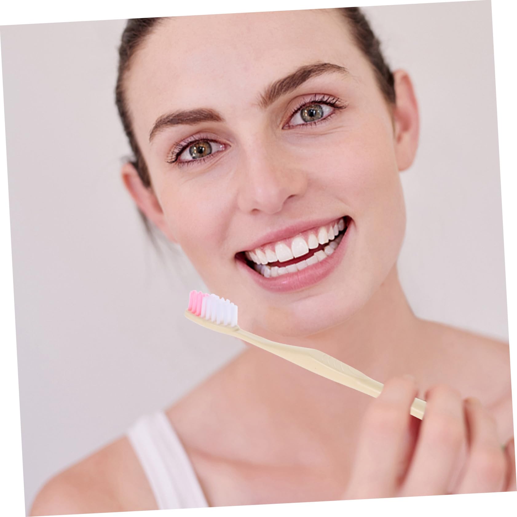 Alipis Spazzolini da Piccolo con Dentifricio 100 Confezionati Singolarmente, Portatili in Stili multipli per Viaggio e Hotel Stili multipli