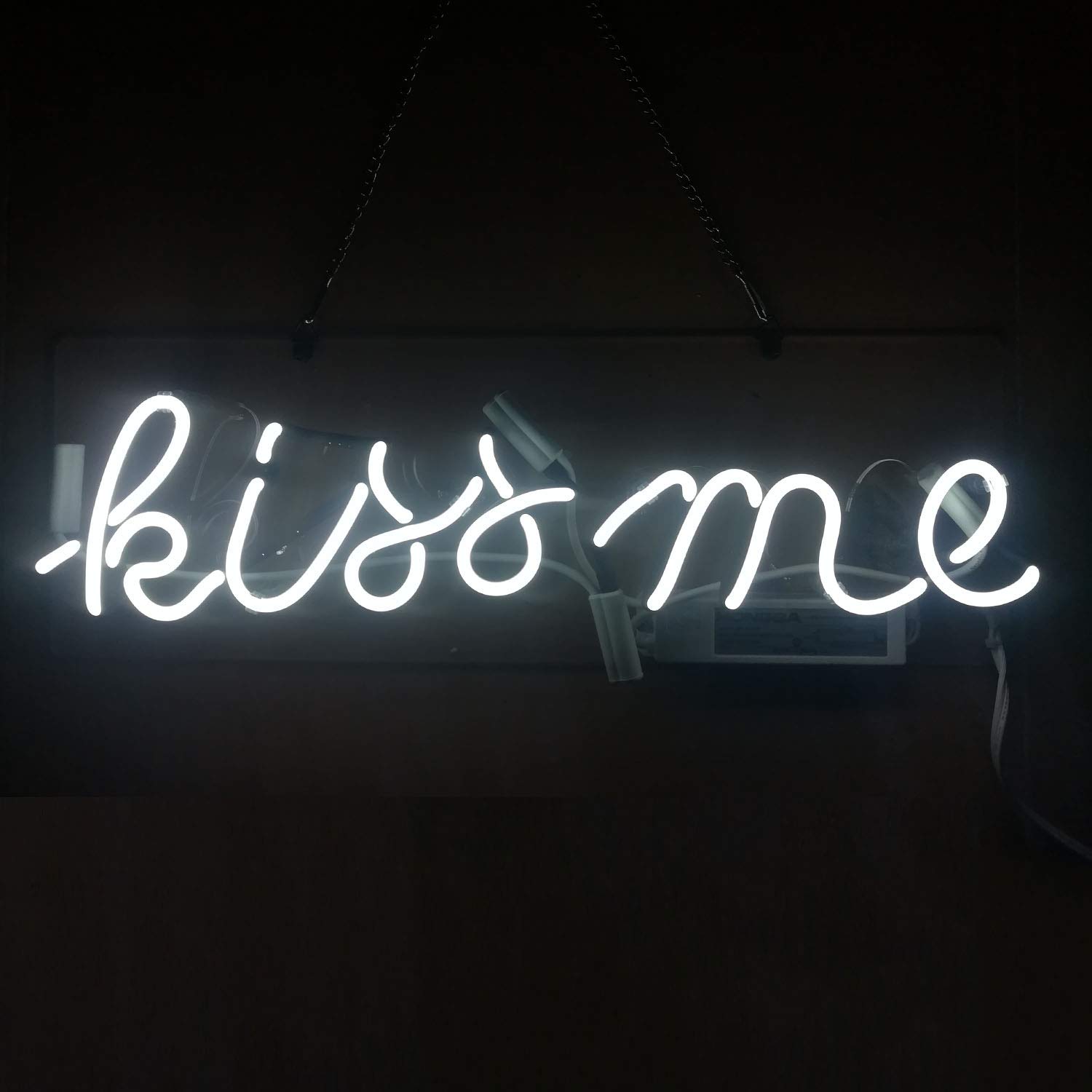 Amazon | LiQi KISS ME ネオンサイン 18.5インチ x 6インチ L 本物の
