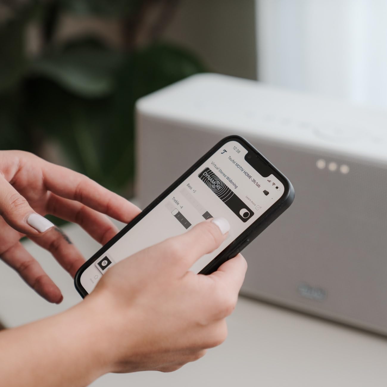 Teufel Motiv® Home - Enceinte connectée Streaming Portable puissante sans-Fil avec WiFi, Airplay 2, Chromecast, Multiroom, Bluetooth - Noir