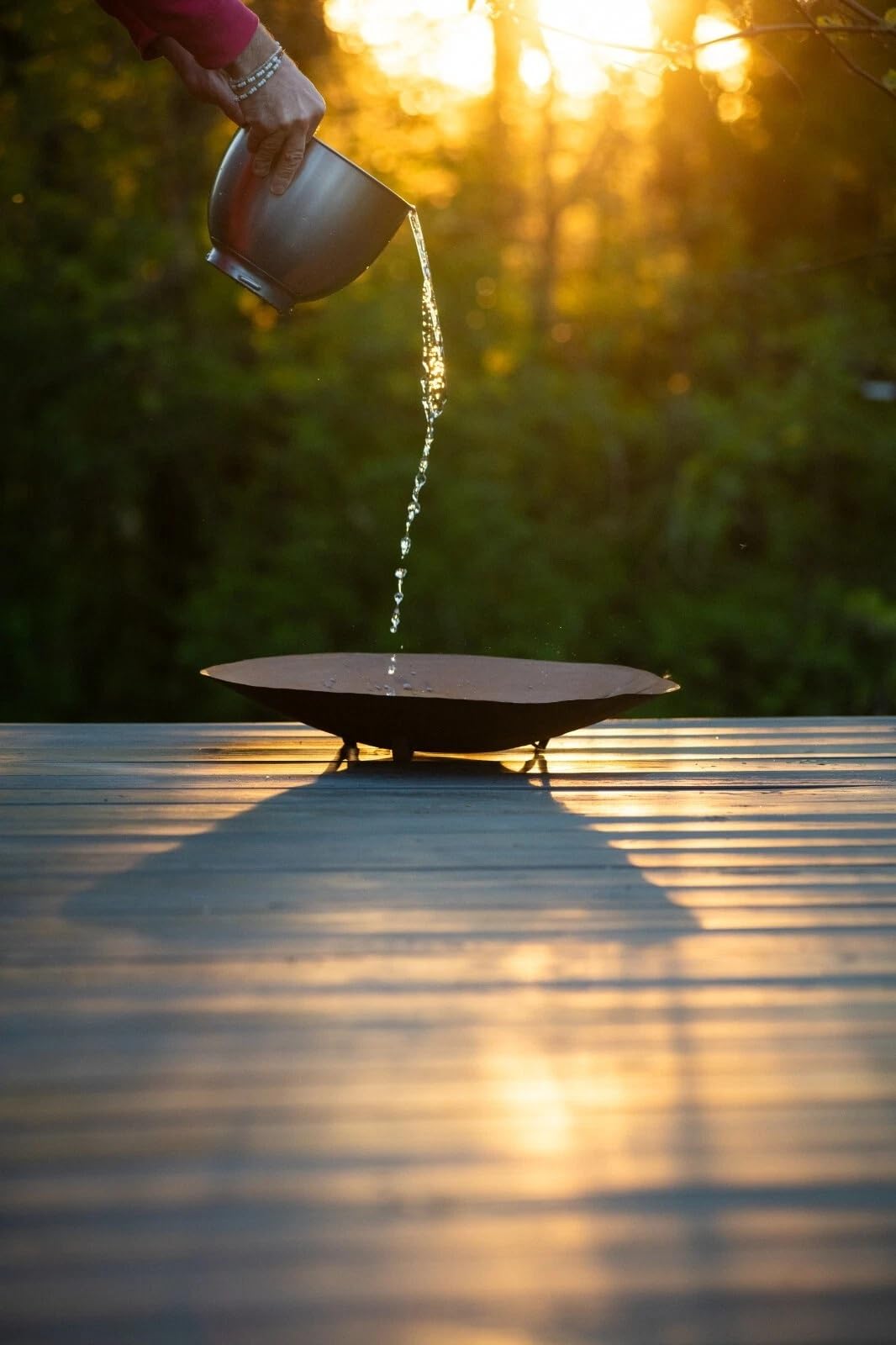 Kapaga - Abreuvoir à oiseaux effet corten - Abreuvoir à oiseaux élégant en métal