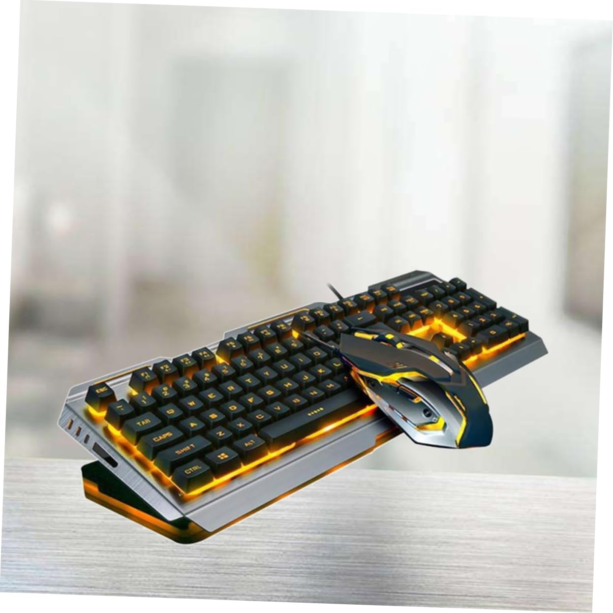Artibetter Tastiera Meccanica Usb Retroilluminata a Led Gialla Set Mouse Da Gioco Ergonomico, Pulsanti Multimediali Fn, Design Resistente Pannelli Metallici Sabbiati, Per Gamer e Uso Prolungato