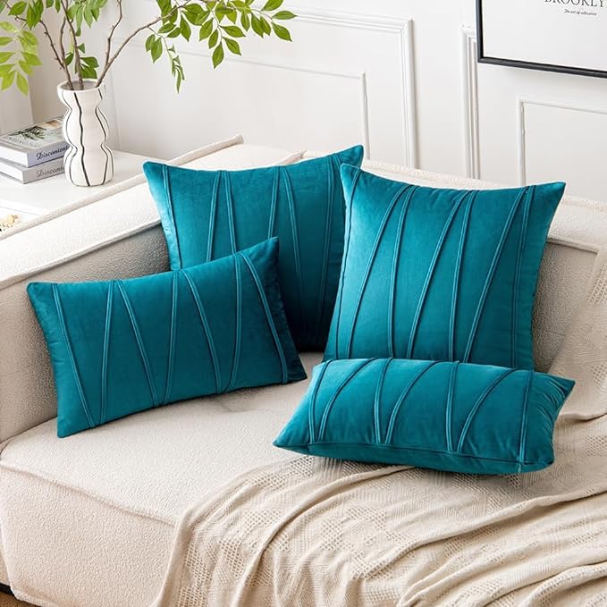 Image of Amazon Brand - Umi Decorative Striped Throw Pillow Covers 18 X 18 Inch,Soft Solid Velvet Pillow Covers Cushion Case with Zigzag Pattern for Sofa Bedroom 45 X 45 Cm (Pack of 2) Teal