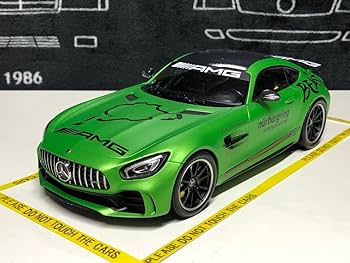 メルセデス・ベンツ AMG GT Rミニカー 1/18 Amazon | minichmaps 1/18 Mercedes Benz AMG GT R Driving