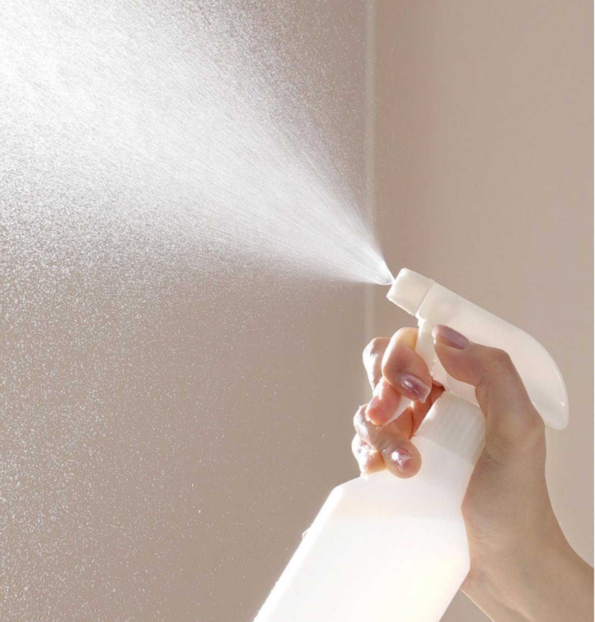 3 Stück 300ml Leere Sprühflaschen aus Kunststoff, Verstellbarer Sprühkopf für Pflanzen, Haushalt, Garten, Reinigung & Haustierpflege