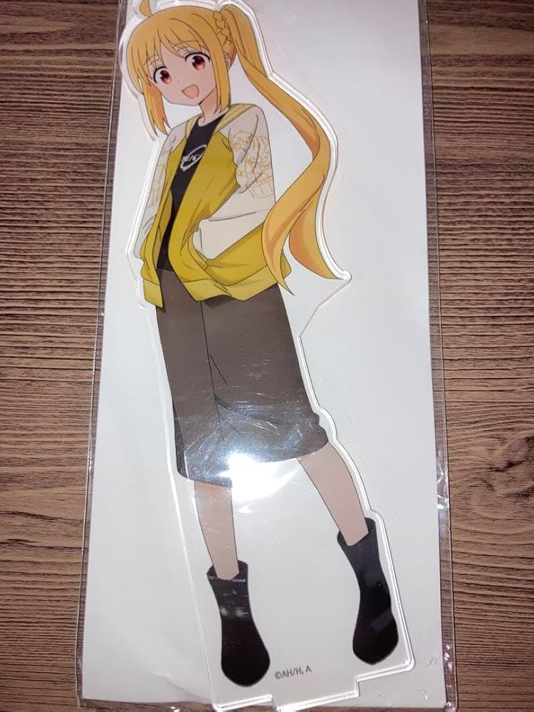 Amazon.co.jp: 伊地知虹花 アクリルスタンド マルイ ぼっち ざ