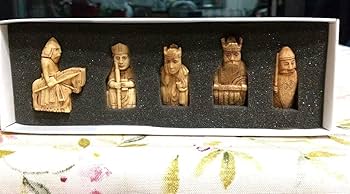 ルイス島のチェス駒／海洋堂 Amazon | ??超 品 海洋堂 イギリス大英博物館蔵 ルイス島のチェス駒 1