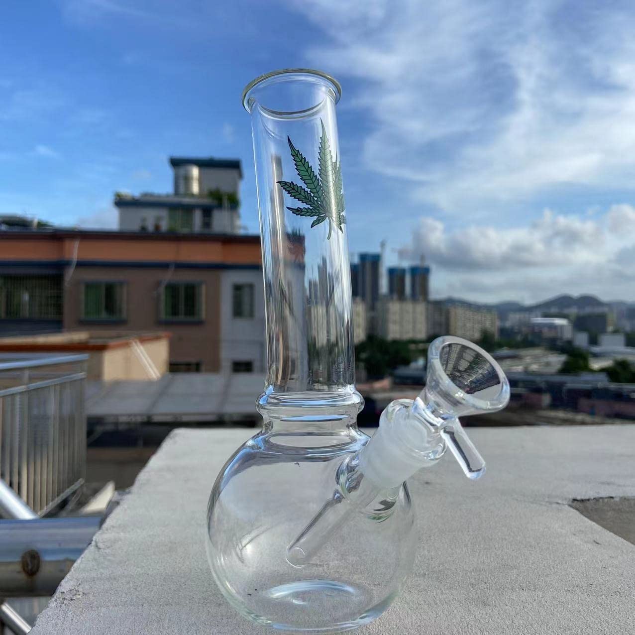 Amazon.co.jp: 1個 ボング ガラス 水パイプ 喫煙具 Bong Glass Water