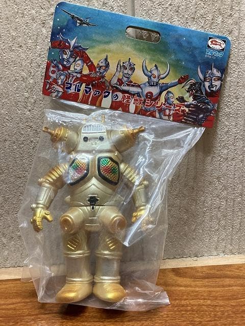 ブルマァク ウルトラマン キングジョー ソフビ 人形 バンダイ 真