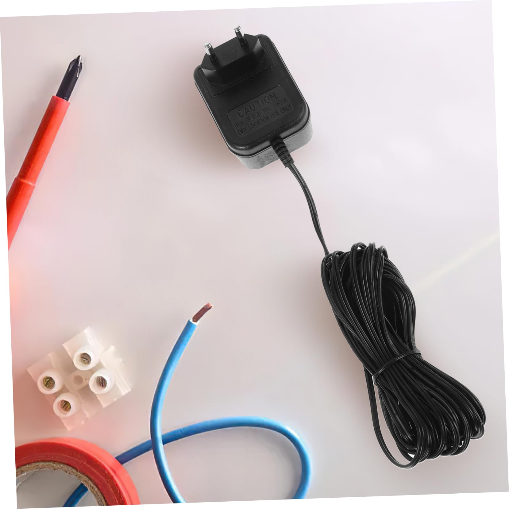 Transformateur Sonnette Adaptateur Secteur et Usage Domestique Câble Long 24v500mah, Alimentation Stable en Plastique Noir Design Élégant