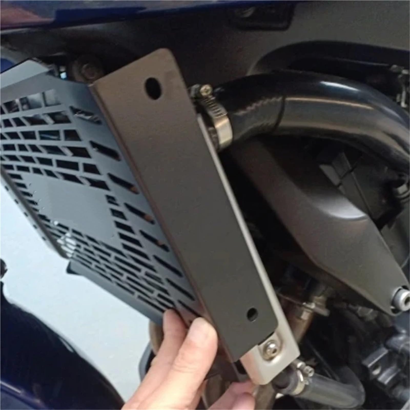 Osłona chłodnicy Osłona Chłodnicy Motocykla Pasuje do Yamaha FAZER FZ-6 2007 2008 2009 2010 Osłona chłodnicy Osłona osłony grilla(A)