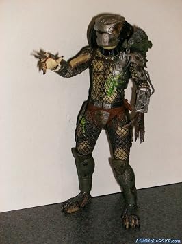 NECA Predators Serie II Battle Damaged Classic Predator 18cm/7" [German import]
