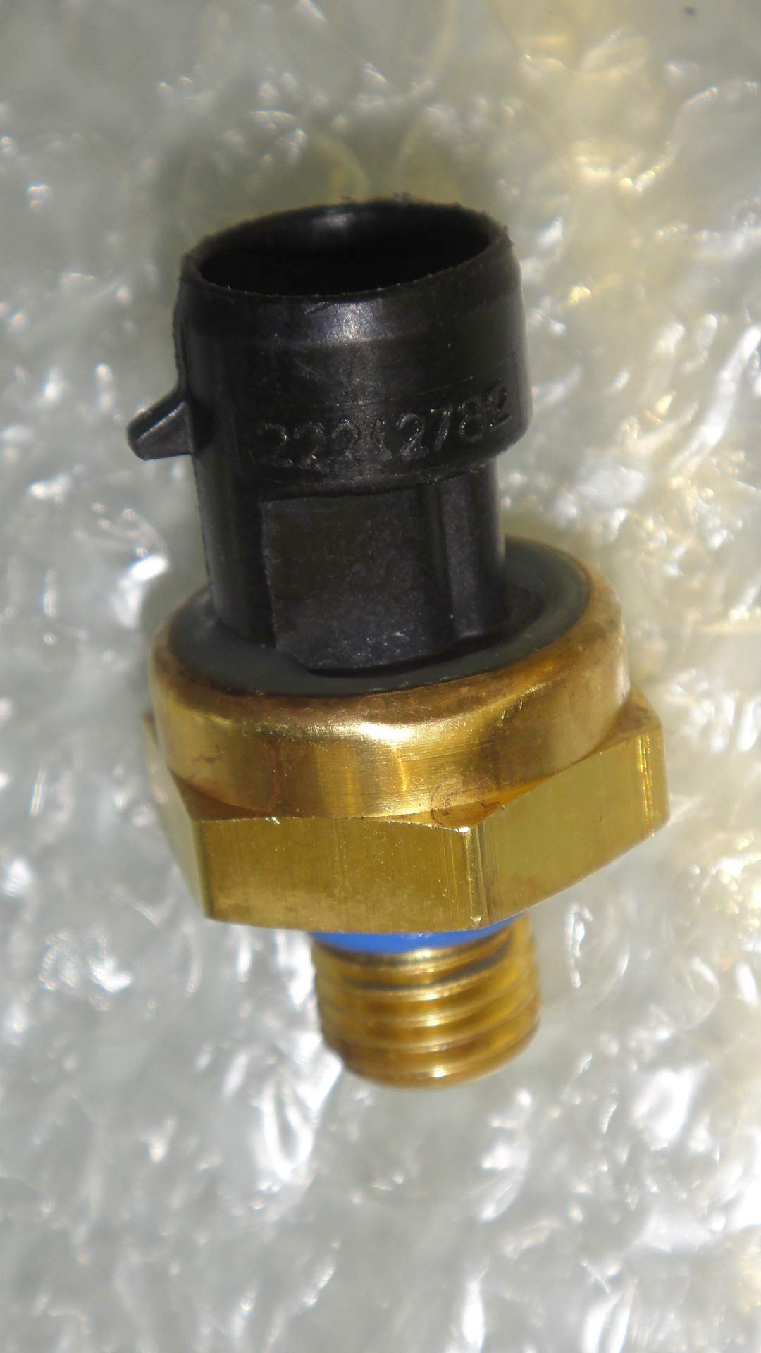 Amazon.com: Fuel Oil Pressure Sensor 5846660 22212782 for Rand SD  