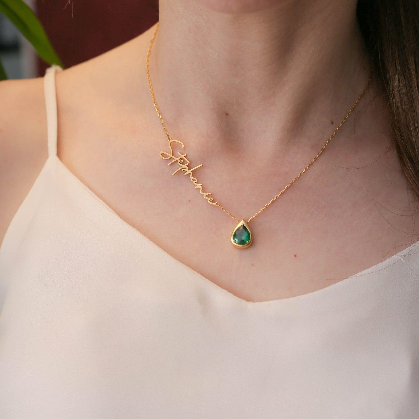 Smeraldo collana con pietra portafortuna personalizzato nome maggio compleanno gioiello
