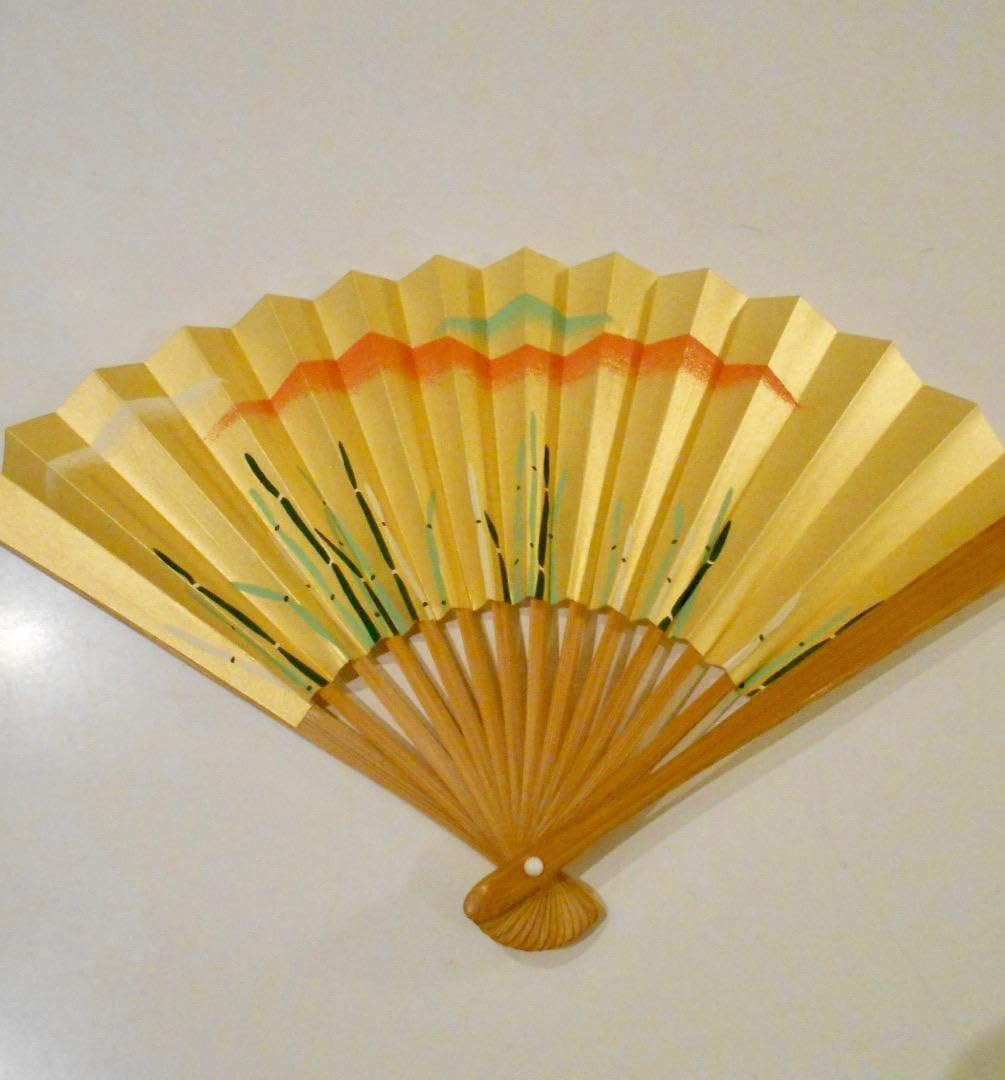 お茶席 扇 御題 「草」 金地に山並みと木賊の図 品 茶道具 煎茶道