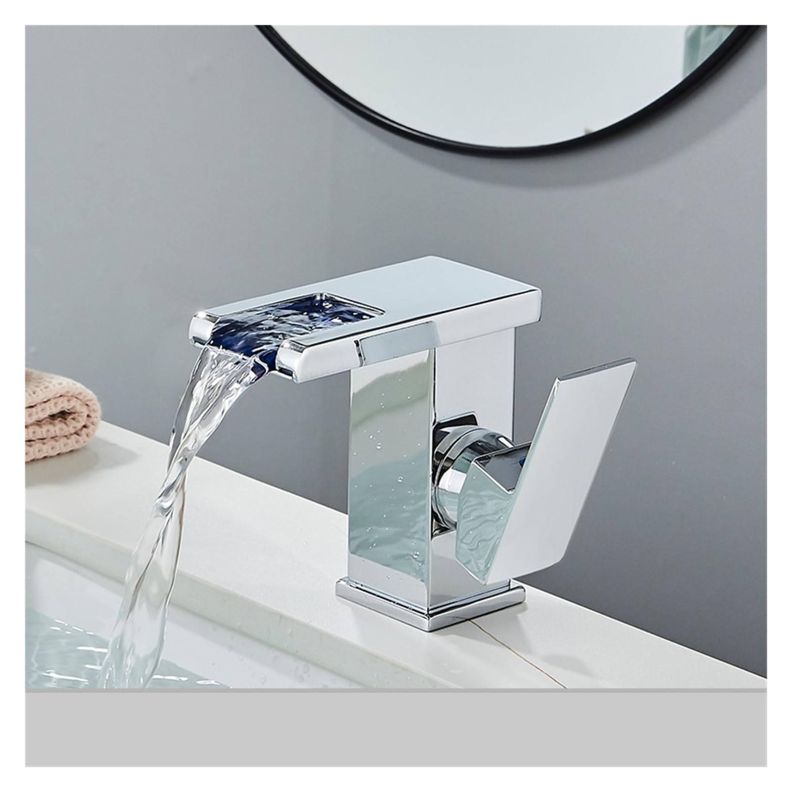 Robinet cascade LED de lavabo pour transformer votre salle de bain
