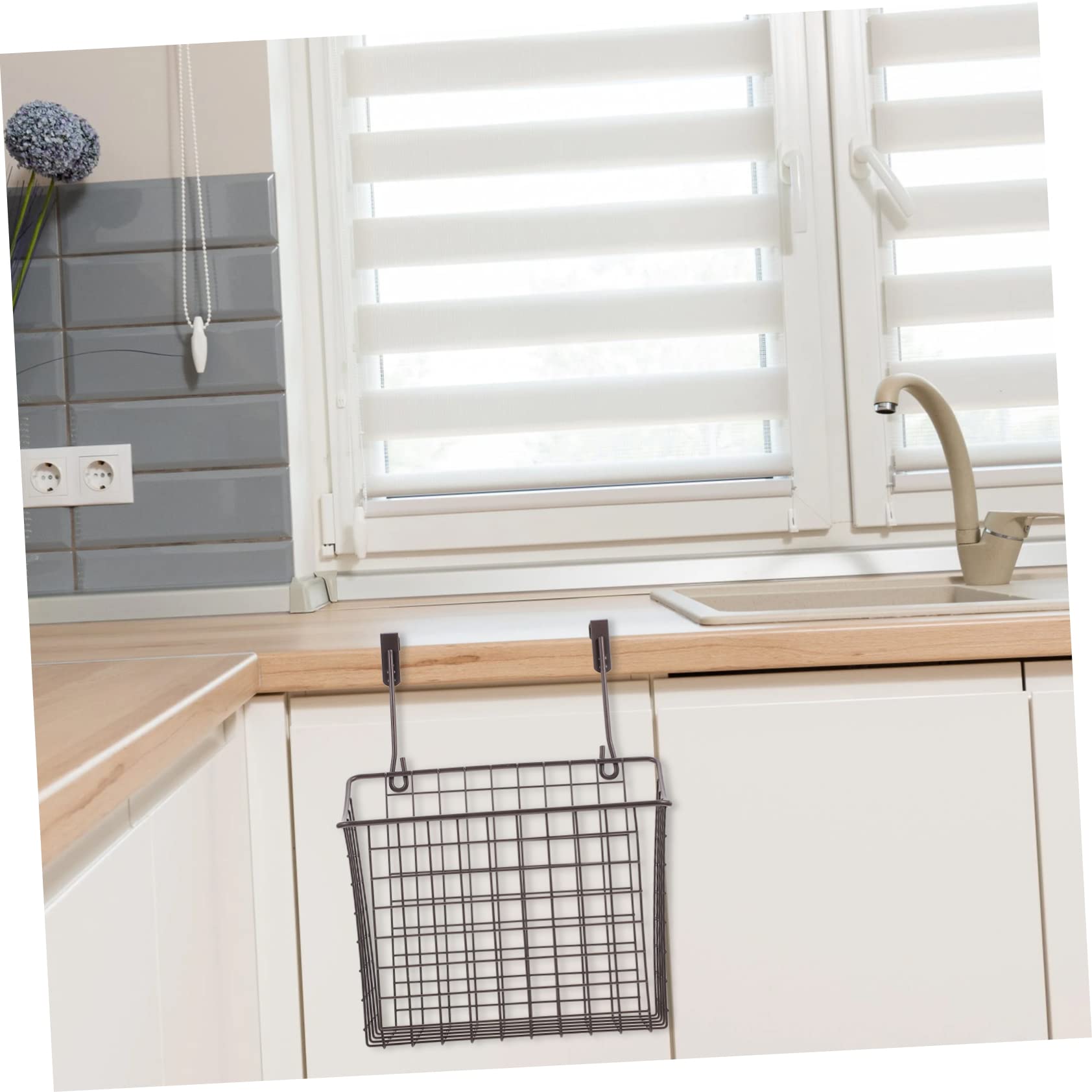 Cesta Almacenamiento Alambre para Puerta Hierro de Colgante para Diseño Ahorrador de Espacio Elegante en Armario y Cocina y Hogar