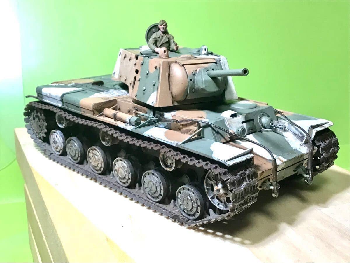 Amazon.co.jp: KV1タミヤ1 48フィンランド鹵獲車輌完成品 : おもちゃ