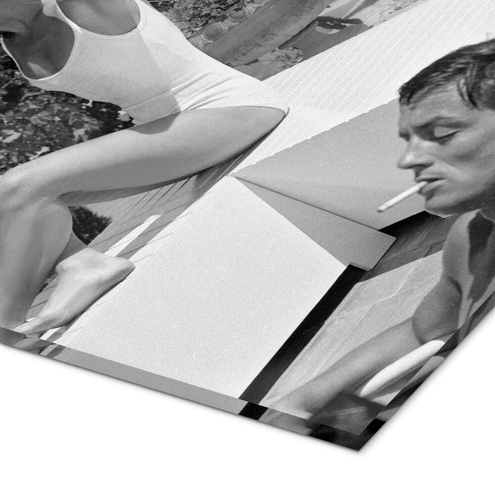 Romy Schneider und Alain Delon, Der Swimmingpool, 1968 Acrylglasbild | 40 x 60 cm Schwarz-Weiß Wandbilder Wanddeko
