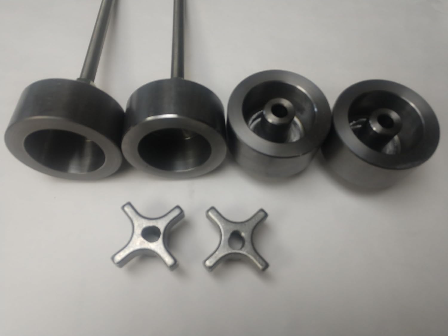 3 1/4" Davis Two Hole PIN-STL with Quick knobs