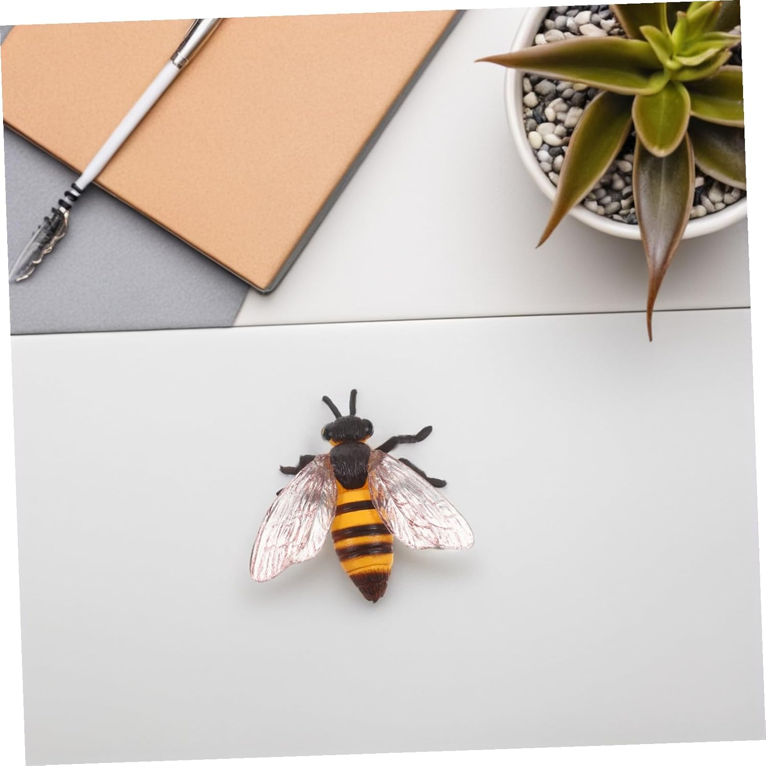 Vaguelly 2pcs Realistic Bee Figurine Insect Models Educational Animal for Nature Observation Biodiversity Learning Portable Garden Decor - Image 6