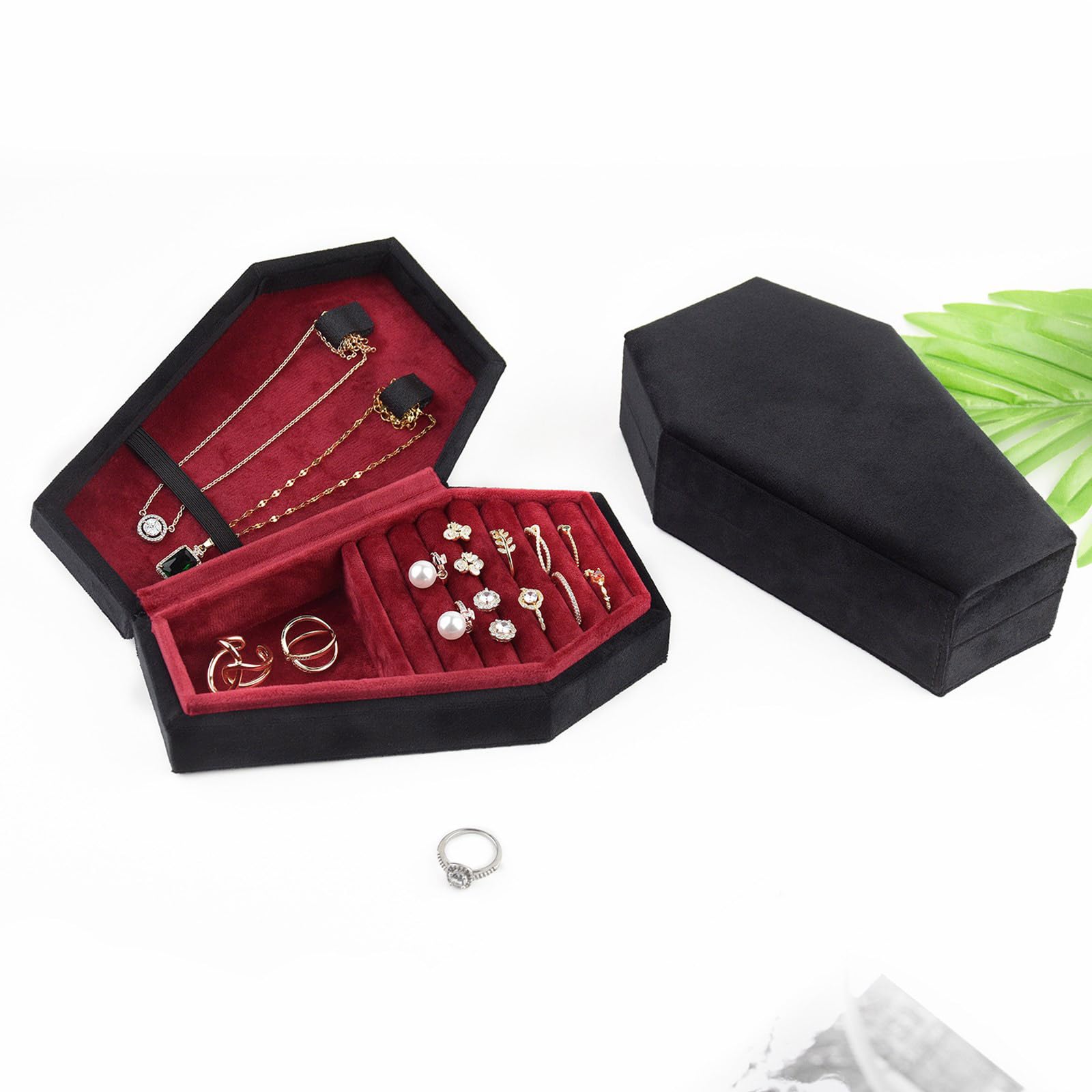 Joyero gótico con forma de ataúd, elegante, terciopelo, anillos, gargantilla, caja para decoración de joyas de Halloween