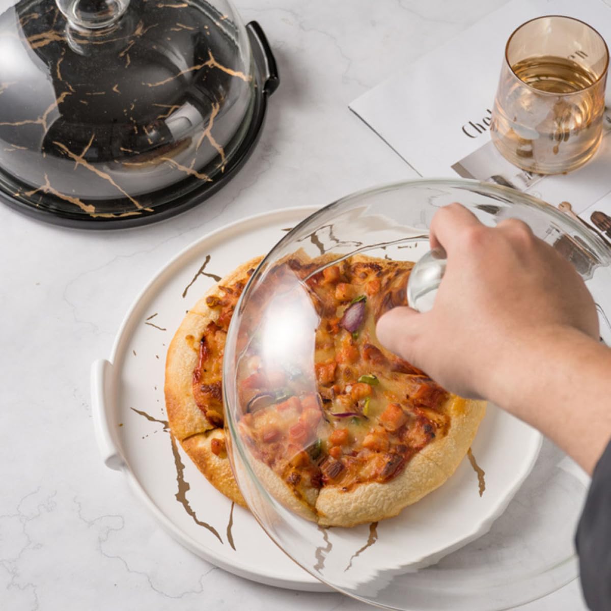 Ipetboom Alzata Dolci con Cupola in Ceramica Effetto Marmo Bianco | Ampia Capienza, per Negozi e Hotel, Conserva Caramelle e Frutta Secca, Mantiene Puliti i Dolci