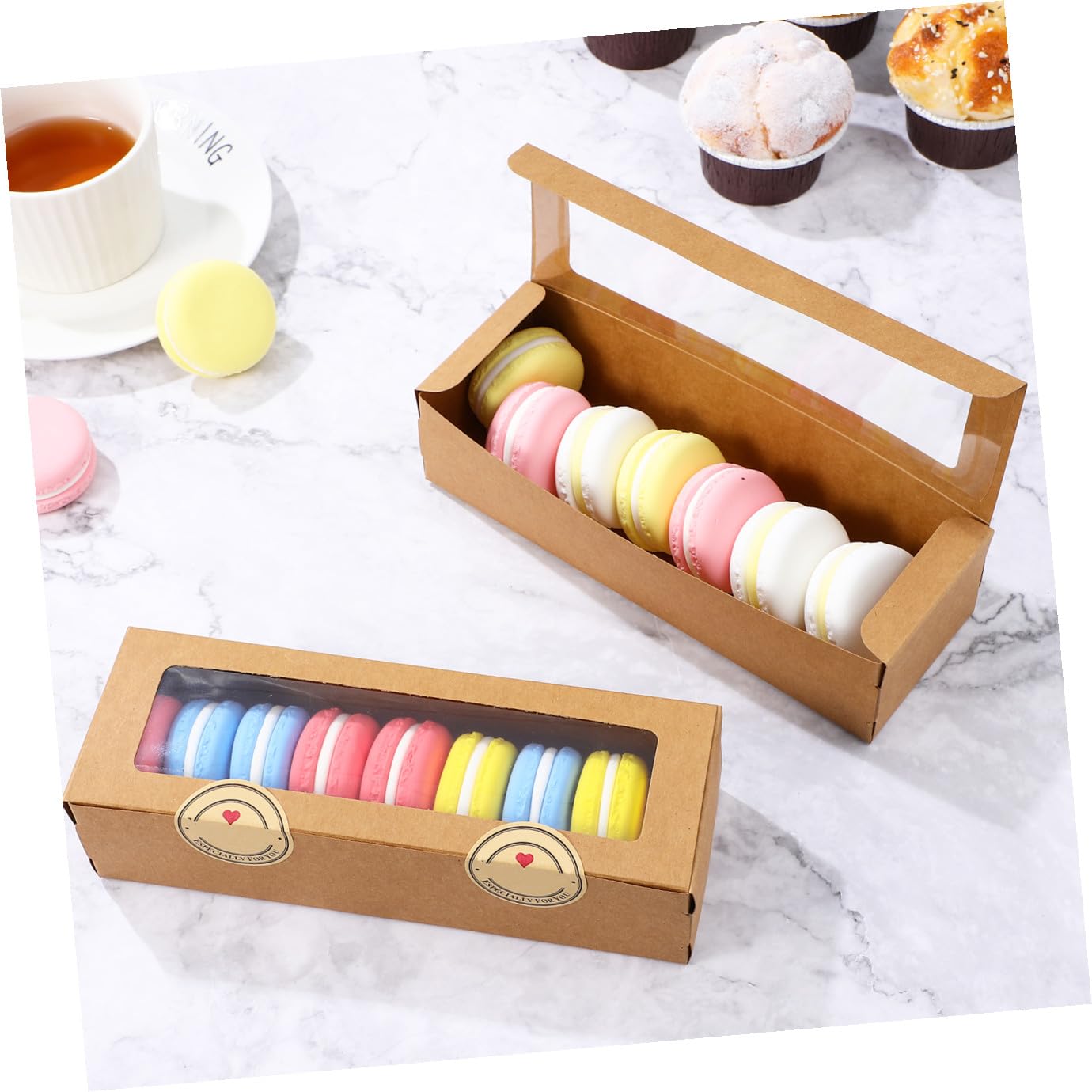 Mobestech Lot de 50 Boîtes à Macarons en Carton Kraft Marron avec Fenêtre Transparente, Légères Autocollants, pour Boutique ou Usage Domestique