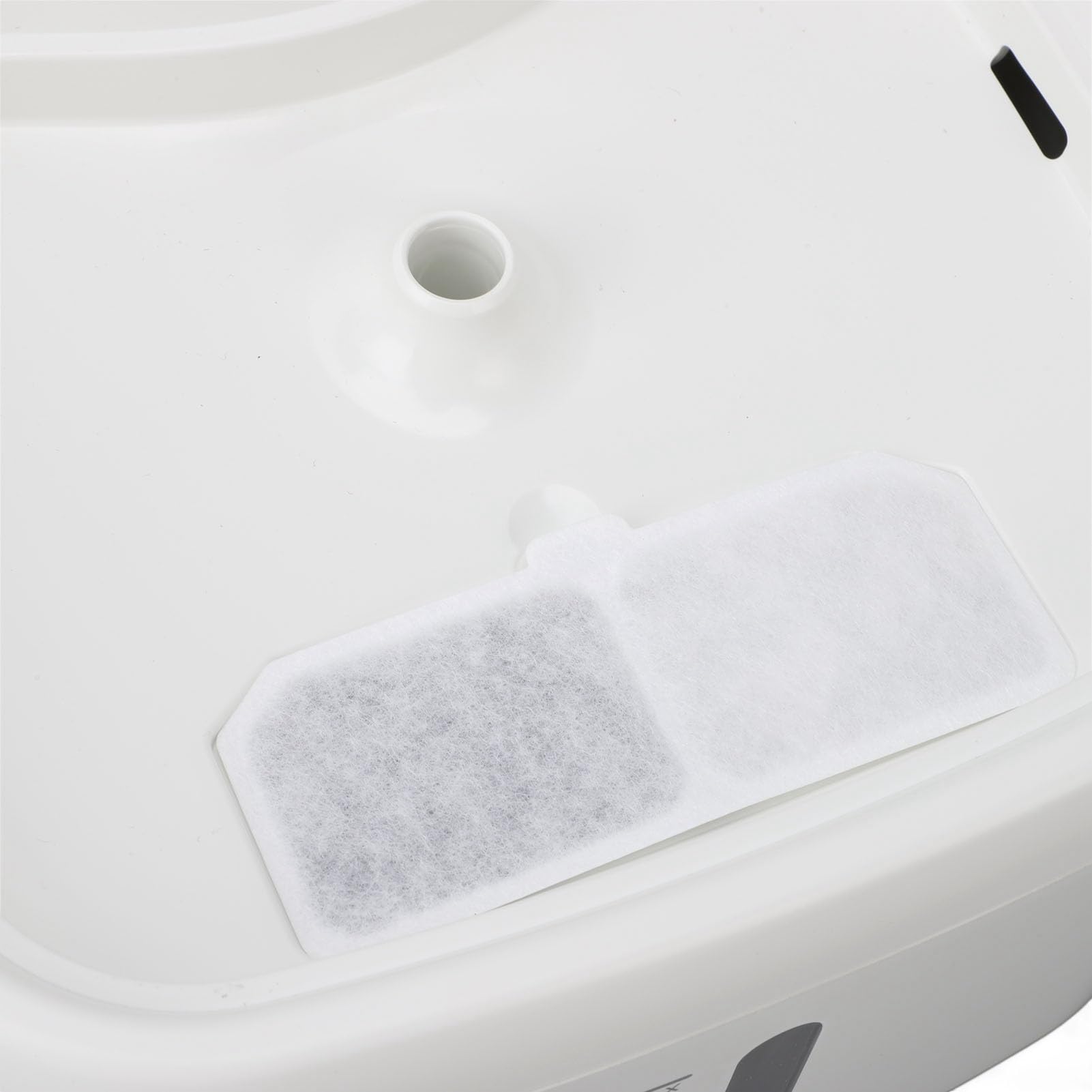 EMUKOEP Dispensador Automático de Agua para Gatos, Diseño de Flujo de Agua Doble, Bebedero para Mascotas para Gatos Inteligentes, Fuente de para de Acero Inoxidable Escena aplicable: Amantes de los en