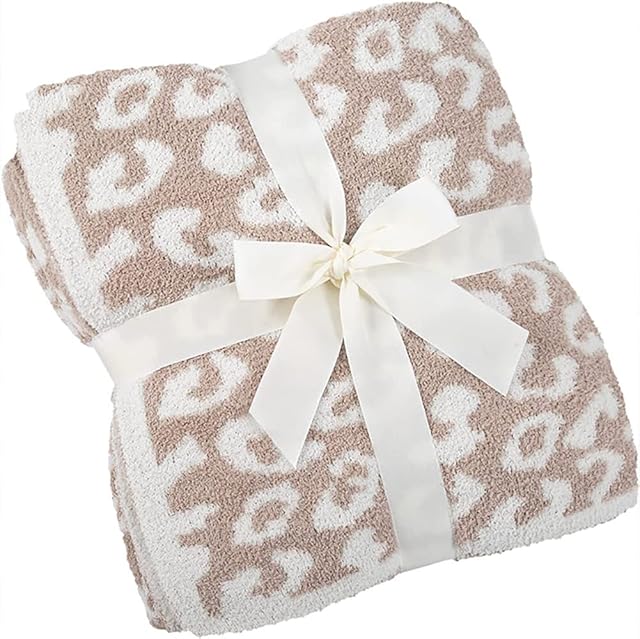 Sungeek Ultra Soft Plush Leopard Throw Blanket Warm and Cozy Knitted Polyester Blanket Luxury Reversible Cheetah Blanket for Couch Bed Sofa Travel, 127x152cm (Khaki)