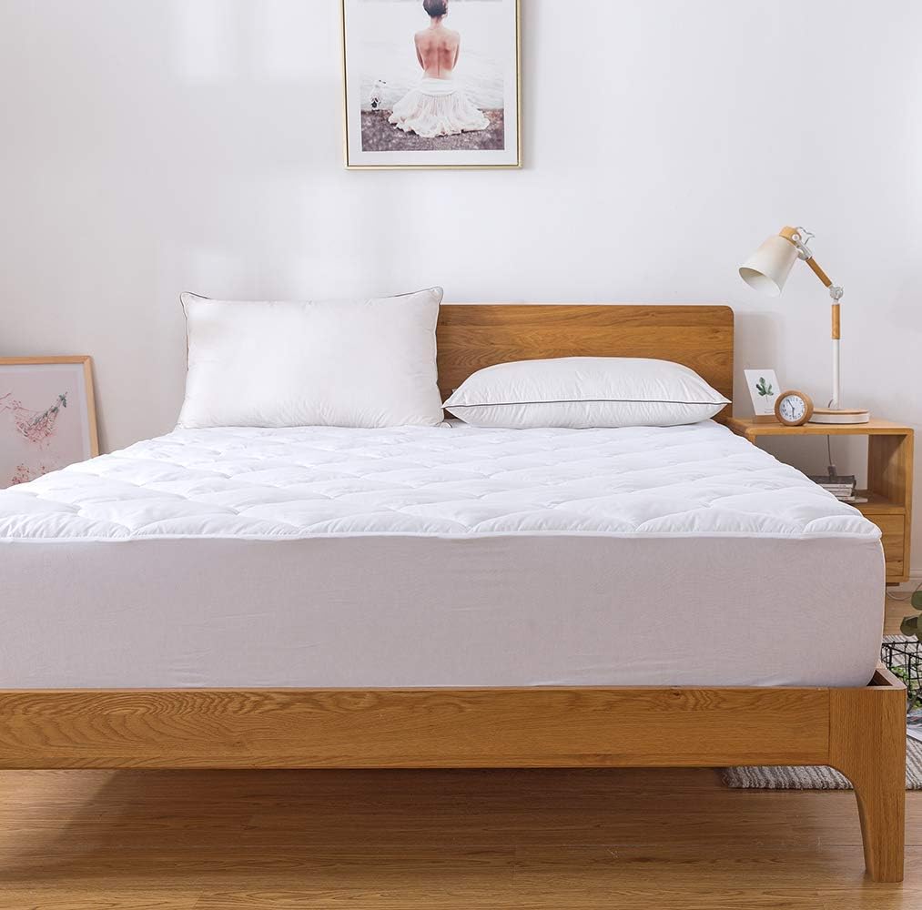 Decroom Waterproof Mattress Pad Breathable Quilted Fitted Sheet Mattress Protector Cover, Queen