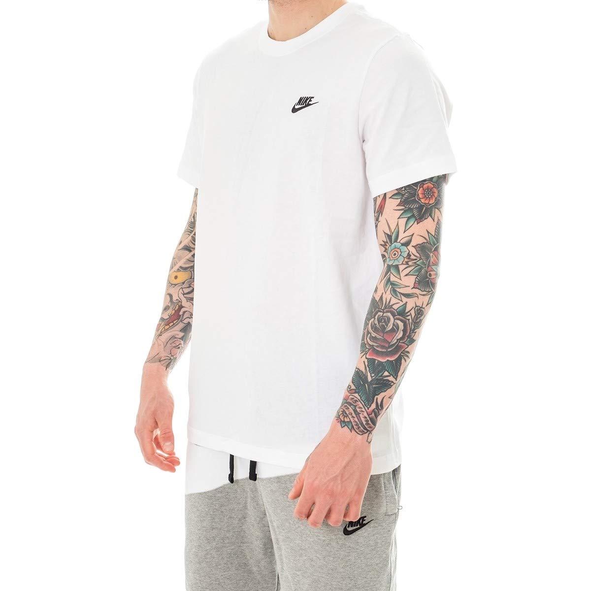NIKE Men's Sportswear Club T-Shirt (Pack of 1) — view 10